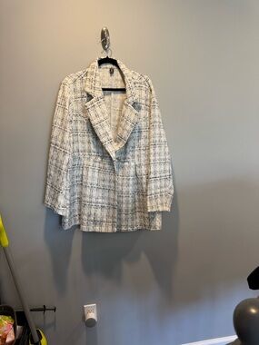 SHEIN White and Black Tweed Plaid Blazer Jacket